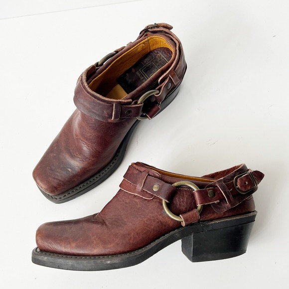 Vintage Frye Harness Mule Boots Size 6 Brown Distressed Leather Western Biker - Picture 1 of 9